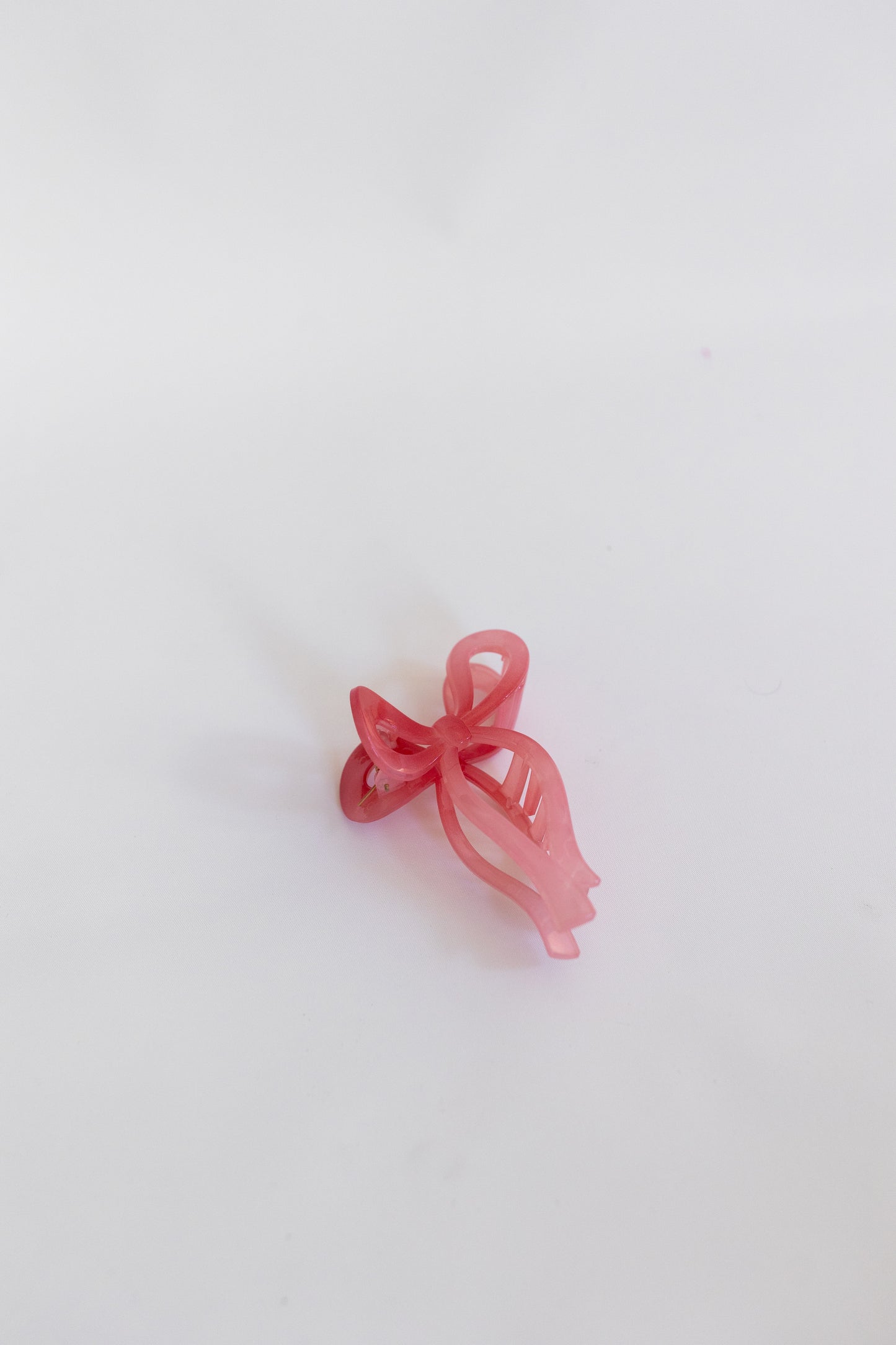 Carrie Bow Clip-Rosy pink - Honeybee's Louisiana Local Threads