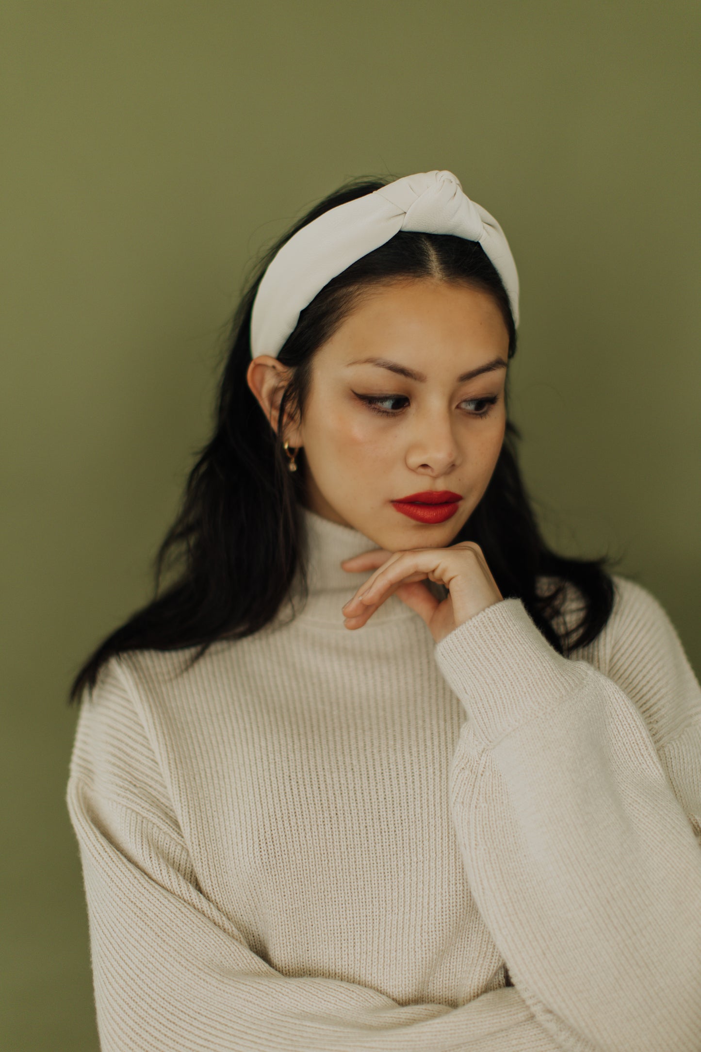 Winter White - Honeybee's Louisiana Local Threads